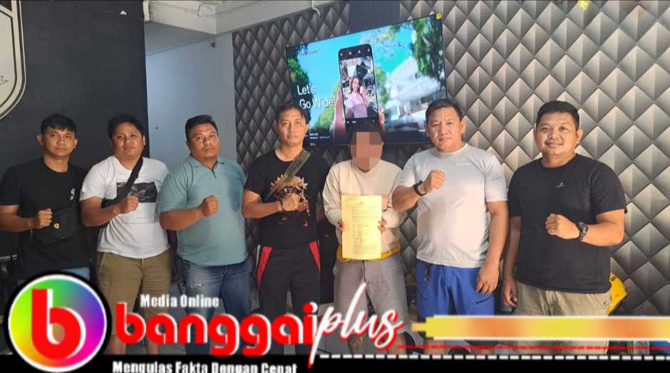 Mantan bos PT. Hasrat Multifnance Cabang Luwuk di duga menggelapkan tiga unit mobil.